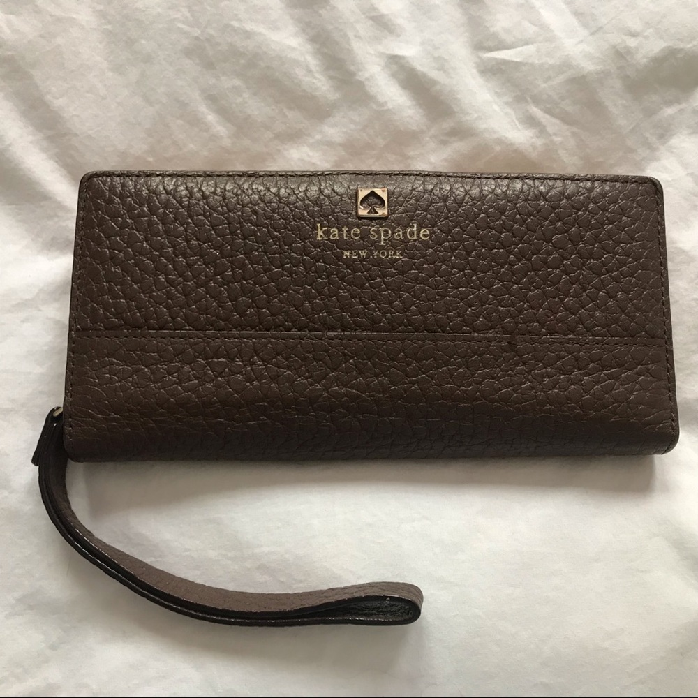 Kate Spade wallet / wristlet, brown